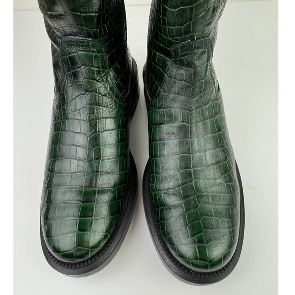 AQUATALIA Green Lilah Soft Croc Embossed Leather Pull-On Lug Sole Boot Size 5.5 - Picture 4 of 12